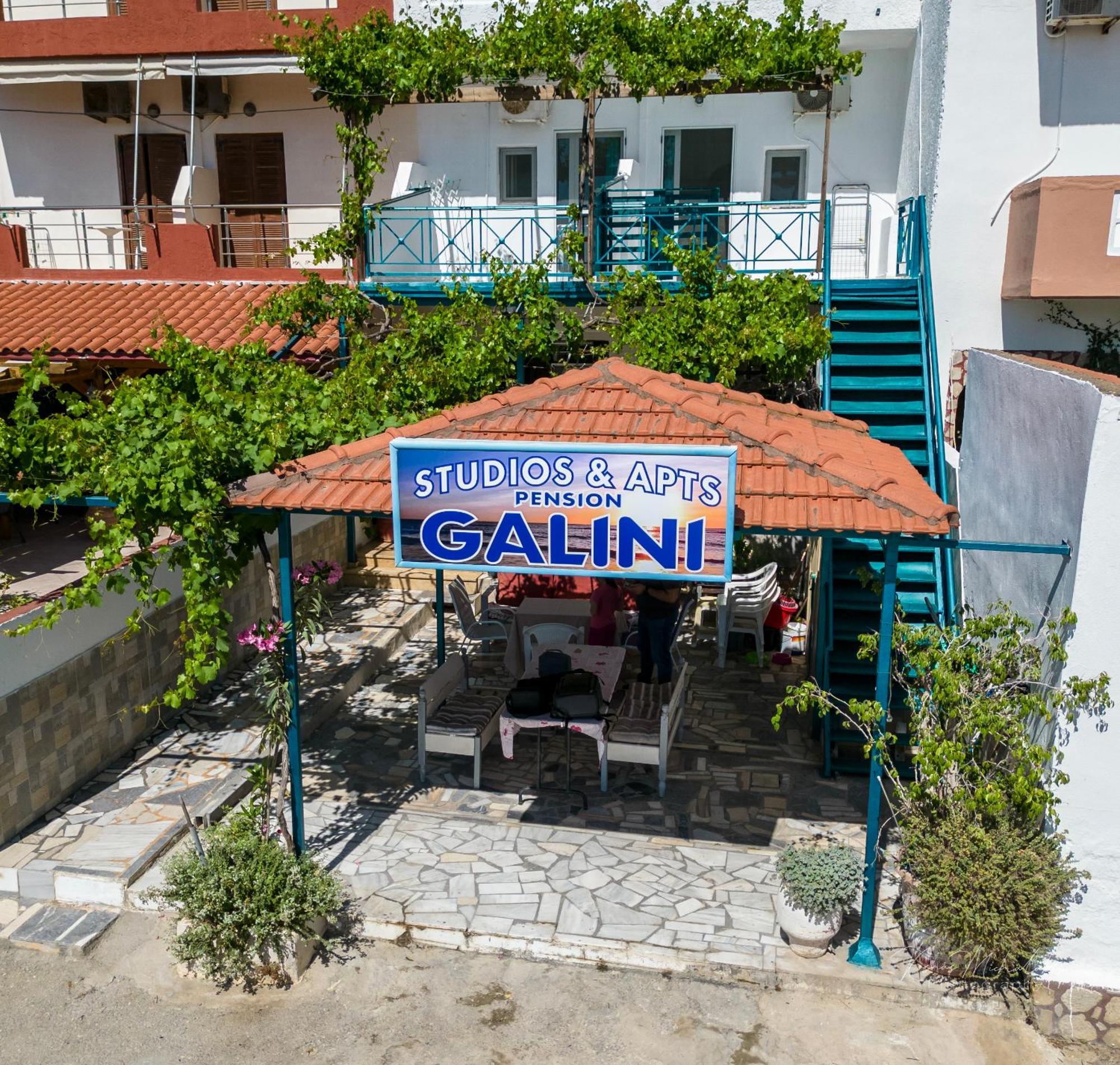 Galini Apartments Ideal For Family Near The Beach Kalamaki  Exterior photo