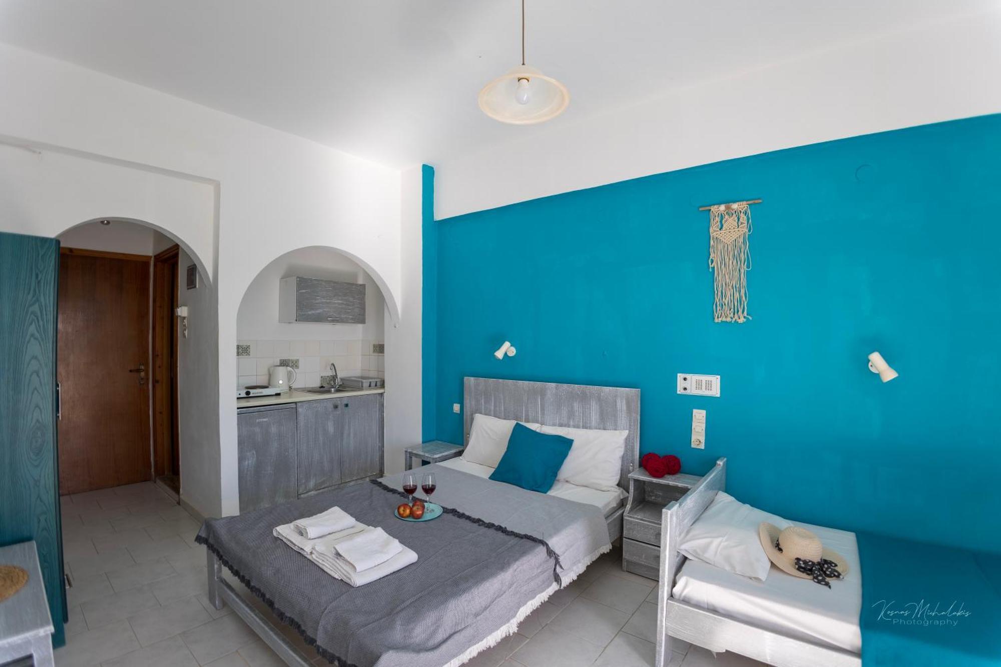 Galini Apartments Ideal For Family Near The Beach Kalamaki  Exterior photo